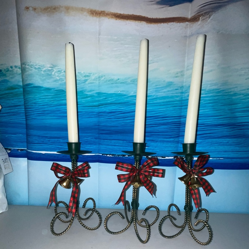 3 Festive Candle Holders with Red Bows